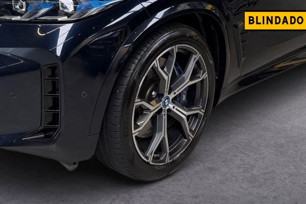 BMW X5 3.0 I6 TURBO HÍBRIDO XDRIVE50E M SPORT AUTOMÁTICO 2024/2025